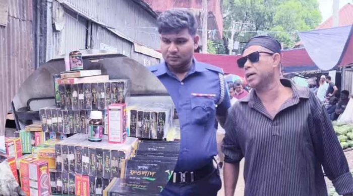 অনুমোদনহীন ঔষুধ ব্যবসা ফাঁস জয়পাড়ায় গ্রেপ্তার এক