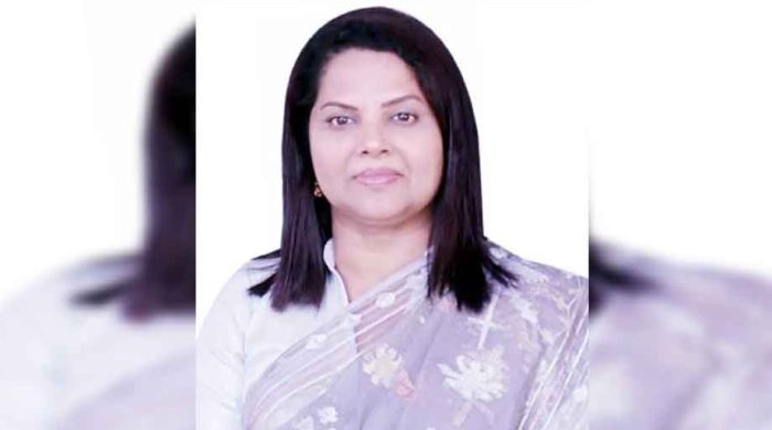 ঢাকার প্রশাসনের ইতিহাসে প্রথম নারী ডিসি ফরিদা খানম